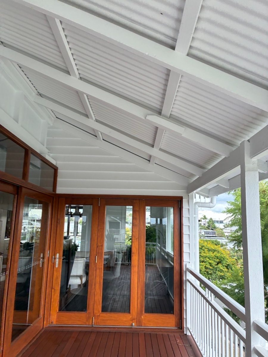 Timber deck in Brisbane before Dript deck clean